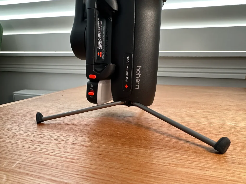 Hohem iSteady v3 Ultra internal tripod