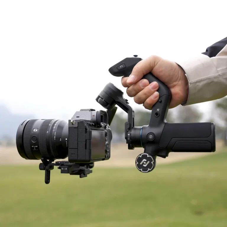 FeiyuTech SCORP Mini 3 Pro alternate grip